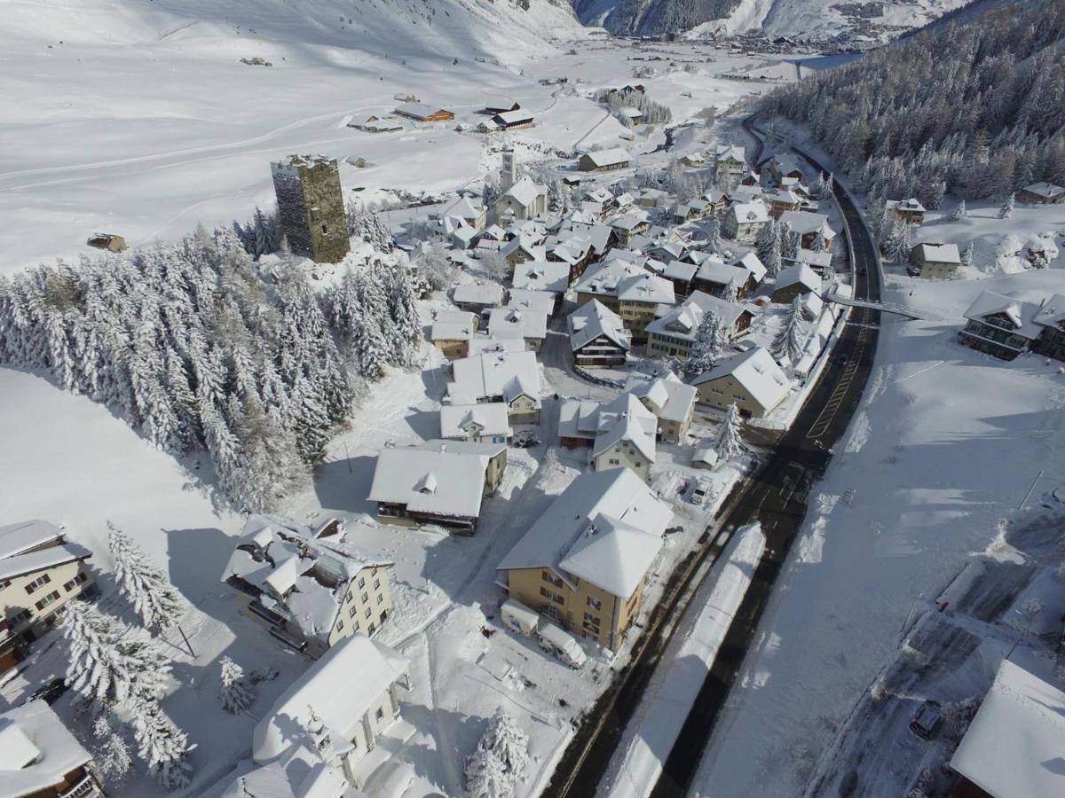 Sust Lodge Am Gotthard Hospental Luaran gambar